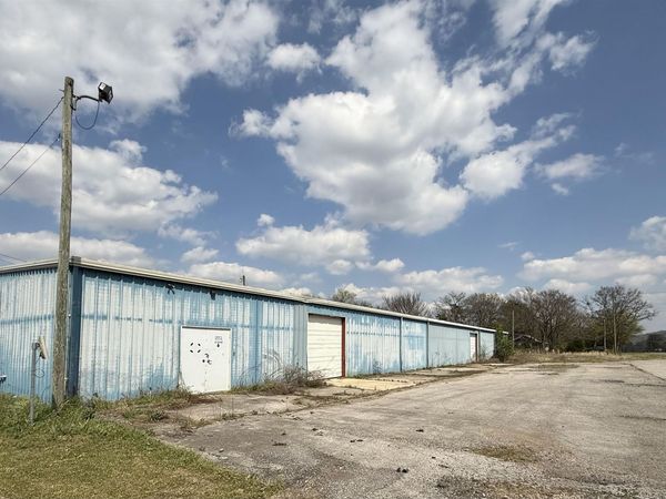 00 Hwy 724, Russellville, AL