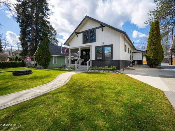 715 N Government Way , Coeur d'Alene, ID 83814