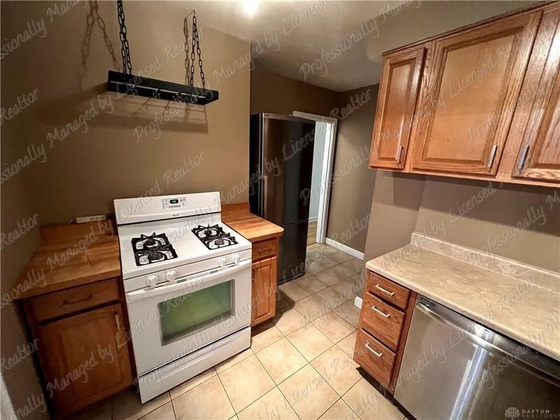 220 Shroyer Road, Dayton, OH 45419 Photo 12