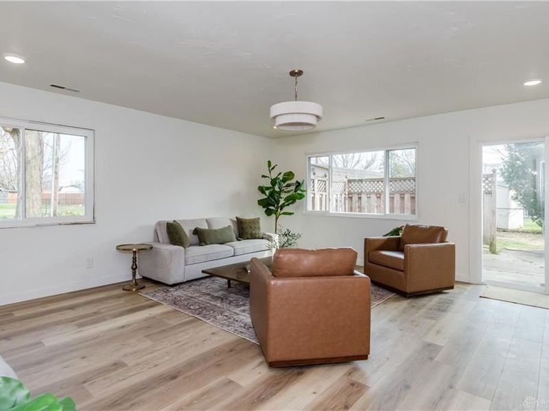 1731 Navajo Drive, Xenia, OH 45385 Photo 14