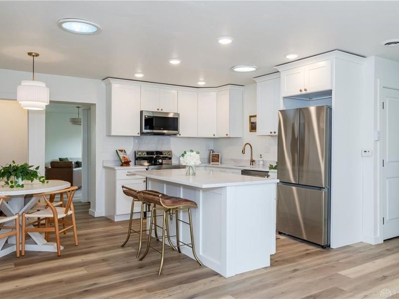 1731 Navajo Drive, Xenia, OH 45385 Photo 6