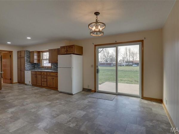 1106 W Main Street, Kahoka, MO 63445