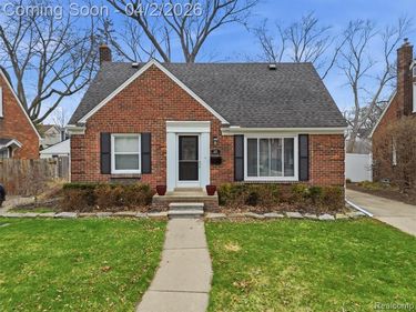 1629 N Pleasant Street, Royal Oak Twp, MI 48067