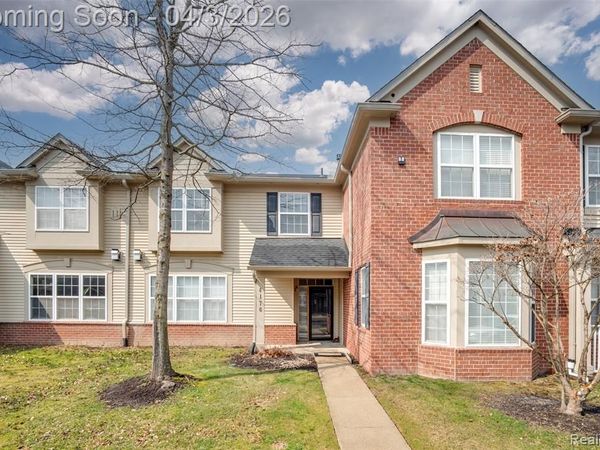 4176 Elizabeth Avenue, CANTON, MI 48188