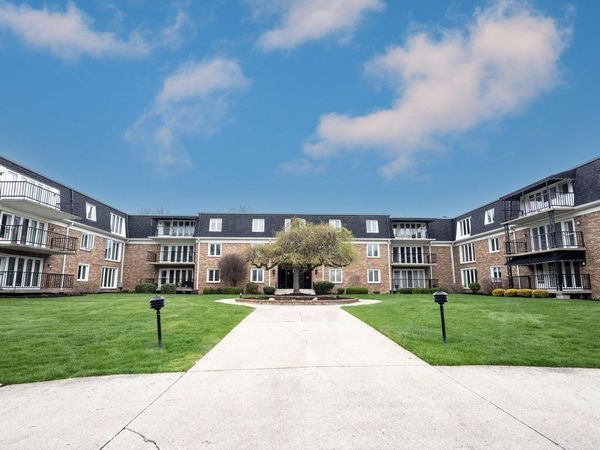 4501 N Wheeling Avenue, Unit 2-312, Muncie, IN 47304