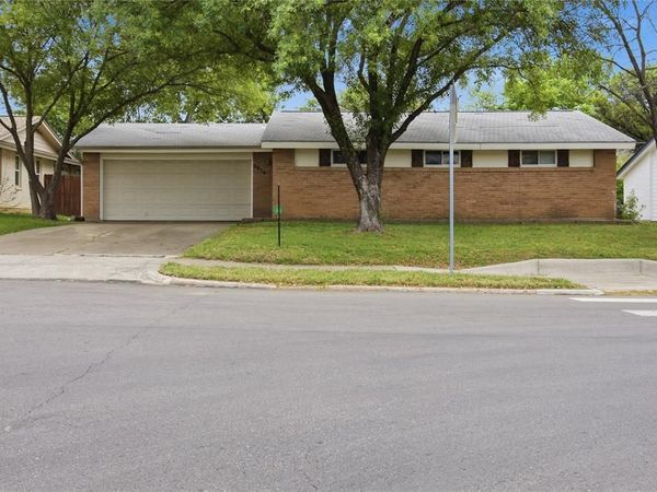 3614 Windsor Street, Irving, TX 75062