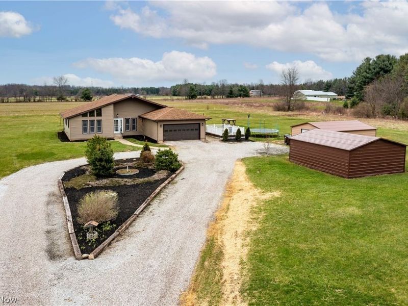 36220 Neff Road, Grafton, OH 44044 Photo 3