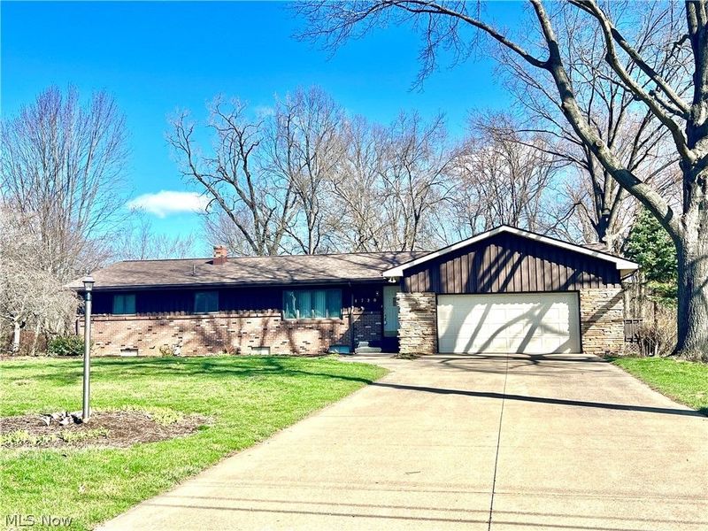 4720 Strouble Drive NW, Canton, OH 44718 Photo 2