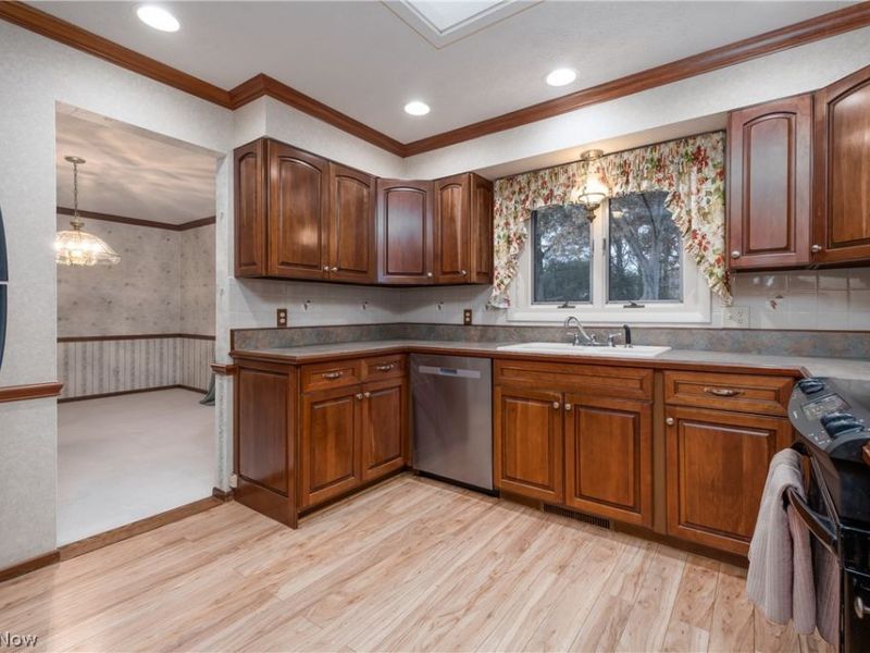 4720 Strouble Drive NW, Canton, OH 44718 Photo 6