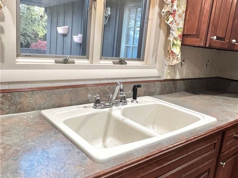 4720 Strouble Drive NW, Canton, OH 44718 Photo 8