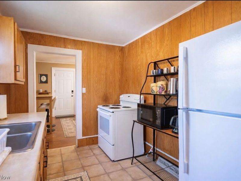 296 Cole Avenue, Akron, OH 44301 Photo 6