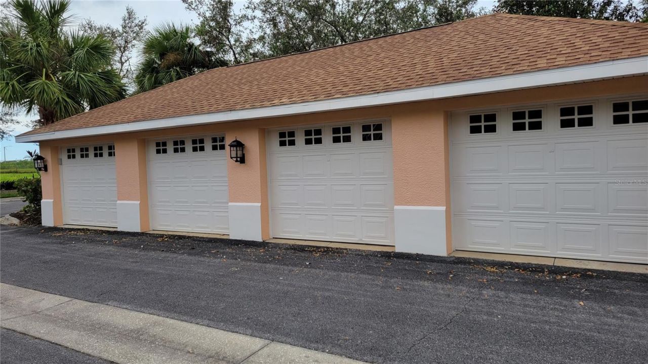 5687 Key Largo Court, Unit 5687, Bradenton, FL 34203 Photo