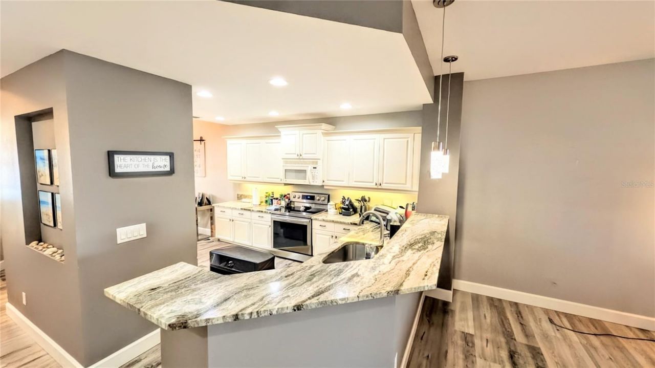 5687 Key Largo Court, Unit 5687, Bradenton, FL 34203 Photo