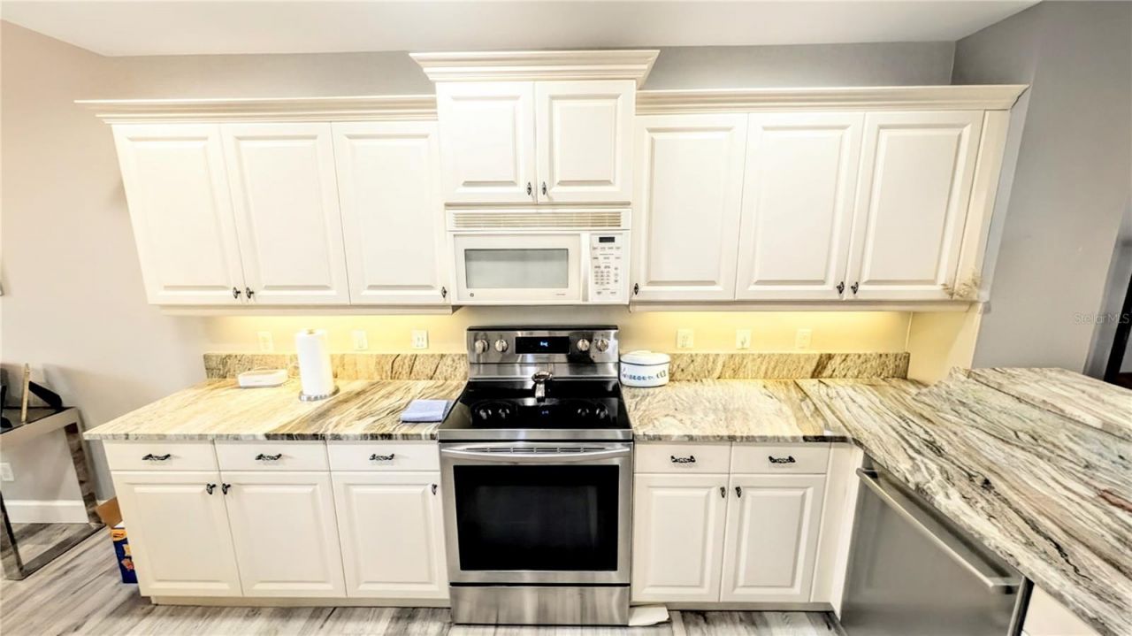 5687 Key Largo Court, Unit 5687, Bradenton, FL 34203 Photo