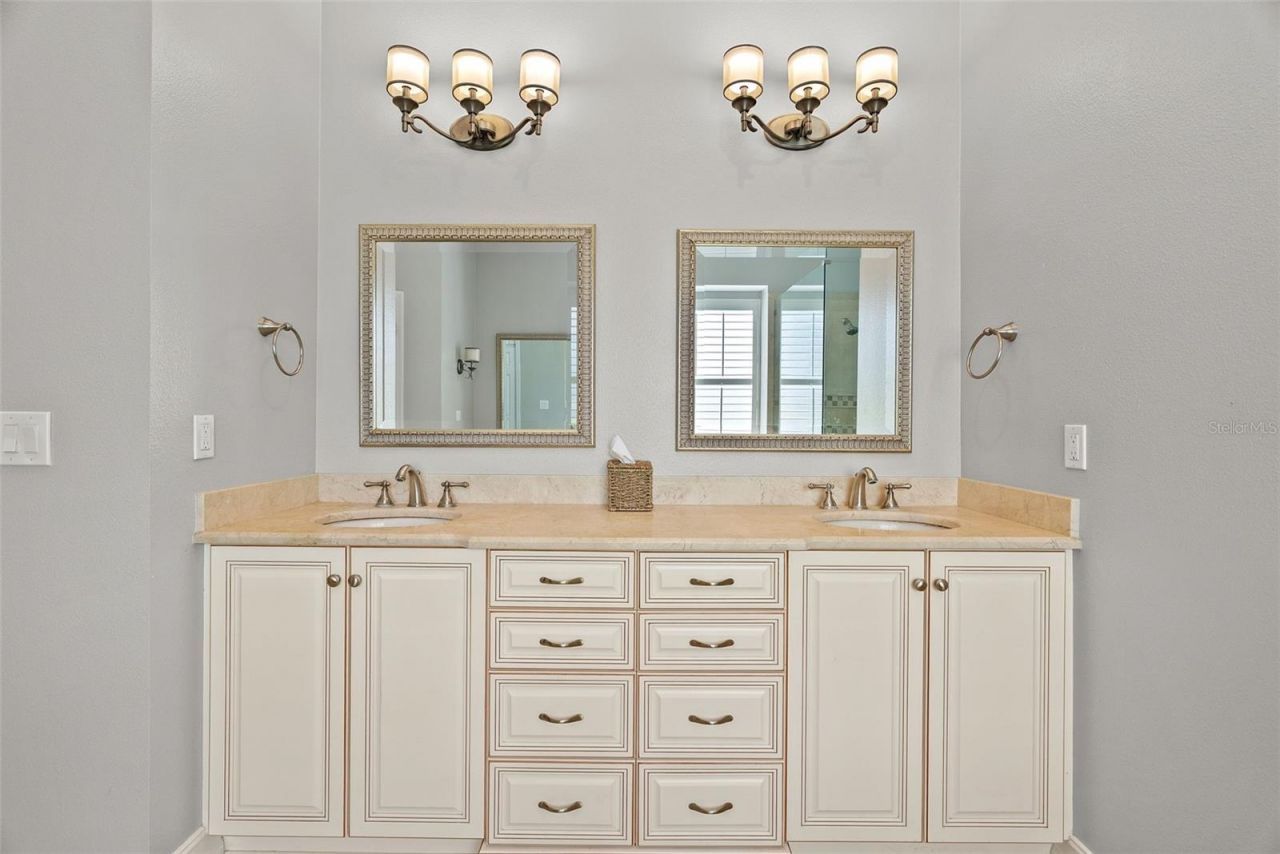 22810 Collridge Drive, Land O Lakes, FL 34639 Photo