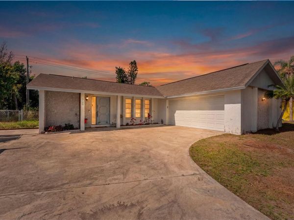 5824 WHISTLEWOOD CIRCLE , SARASOTA, FL 34232
