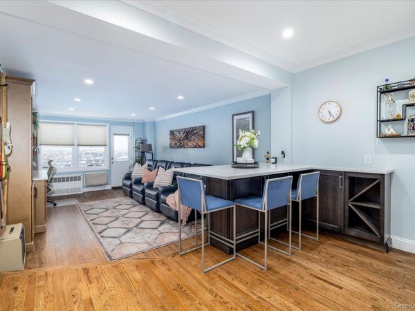 522 Shore Road , Unit 5T, Long Beach, NY 11561