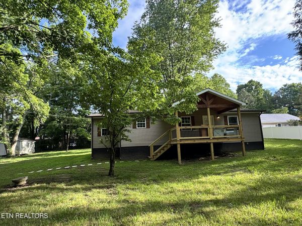 2506 Rugby Pike, Jamestown, TN 38556