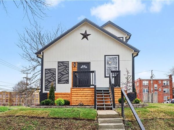 3648 Flora Avenue, Kansas City, MO 64109