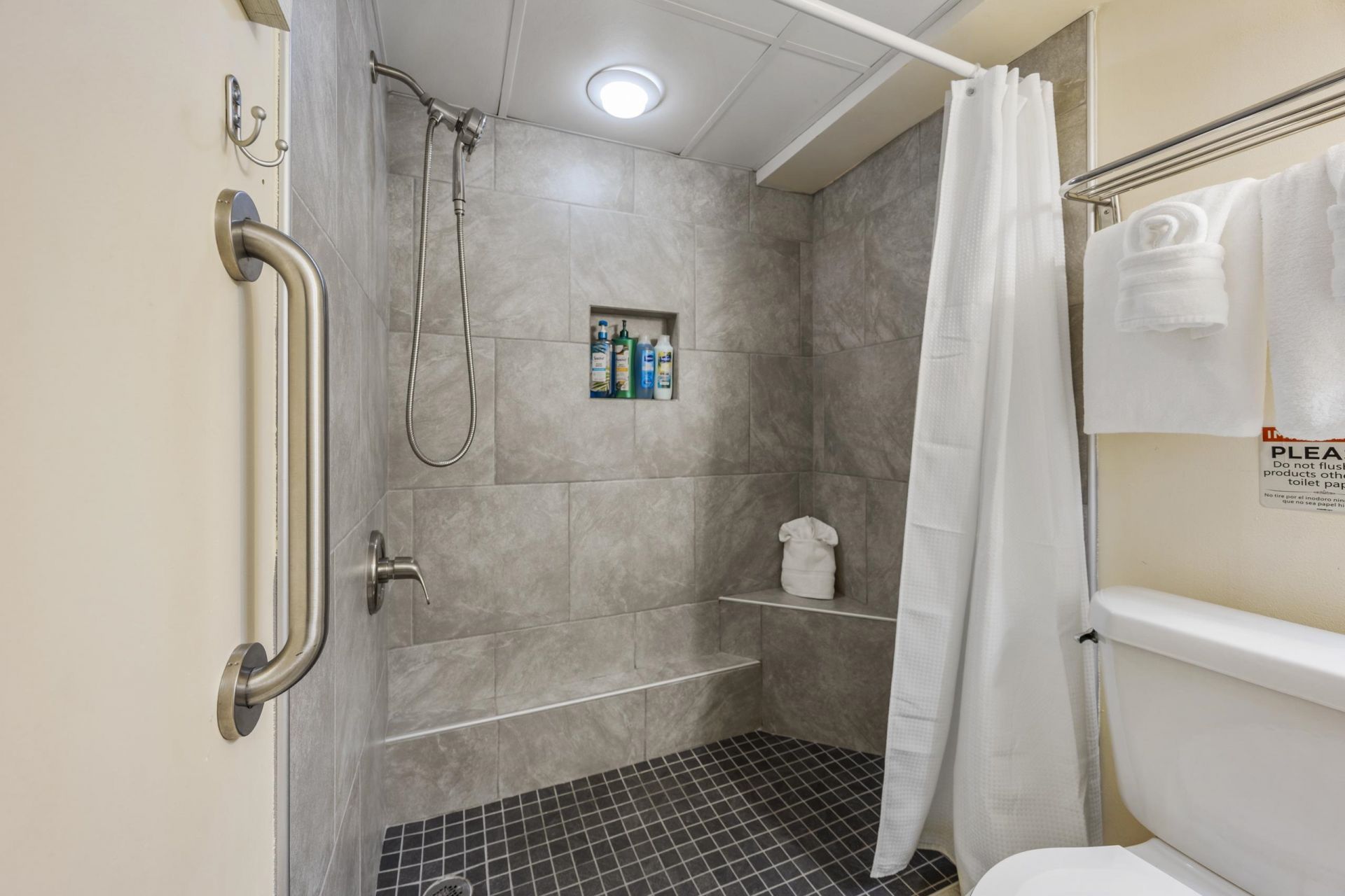 201 74th Ave. N  Photo 21