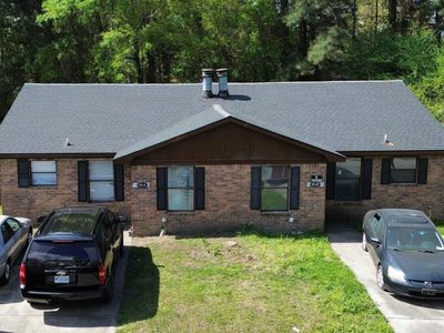 331 Dorchester Manor Boulevard, Unit A & B, North Charleston, SC 29420