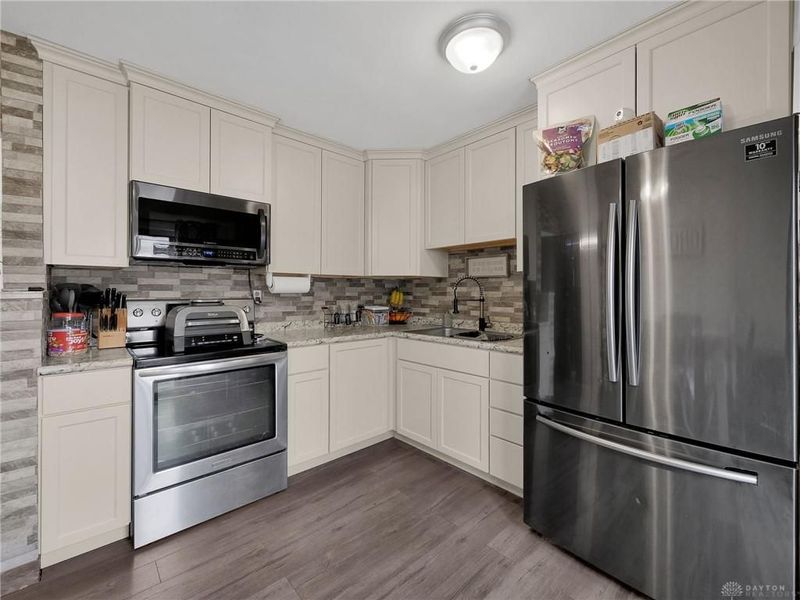 1407 Navajo Drive, Xenia, OH 45385 Photo 10