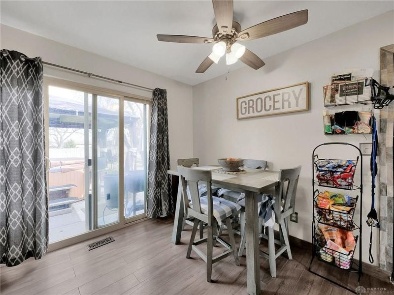 1407 Navajo Drive, Xenia, OH 45385 Photo 9