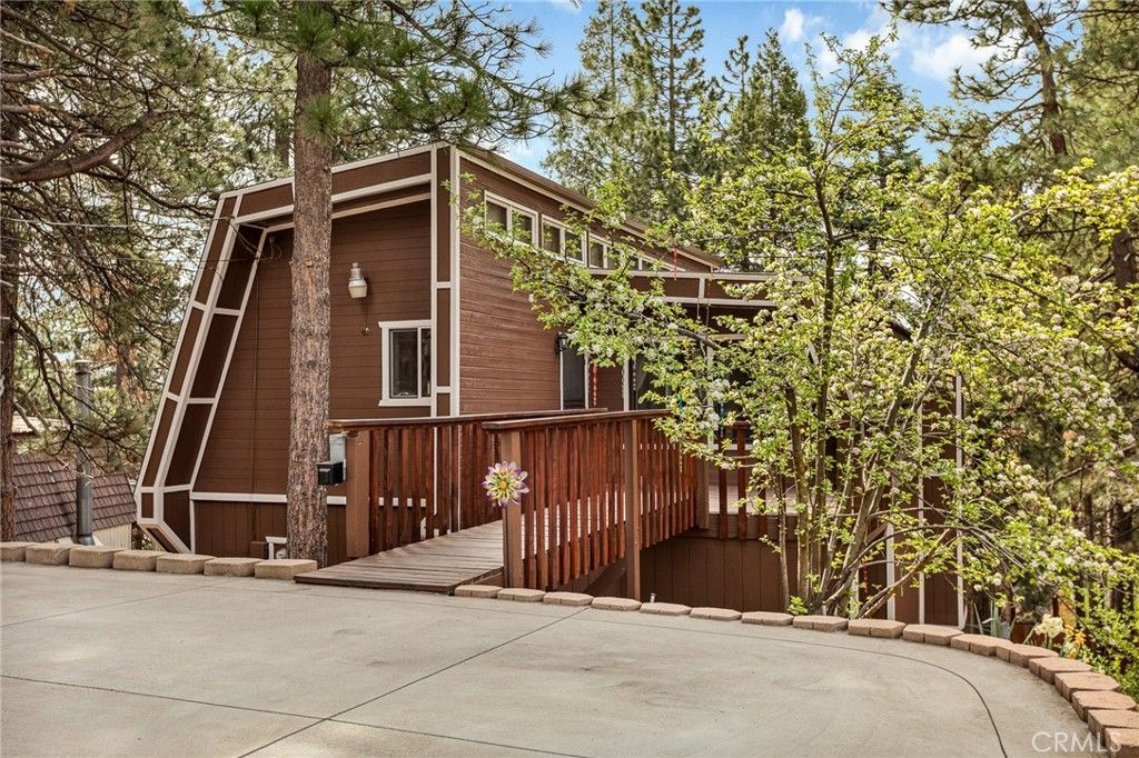 30941 Glen Oak, Running Springs, CA 92382 Main Photo