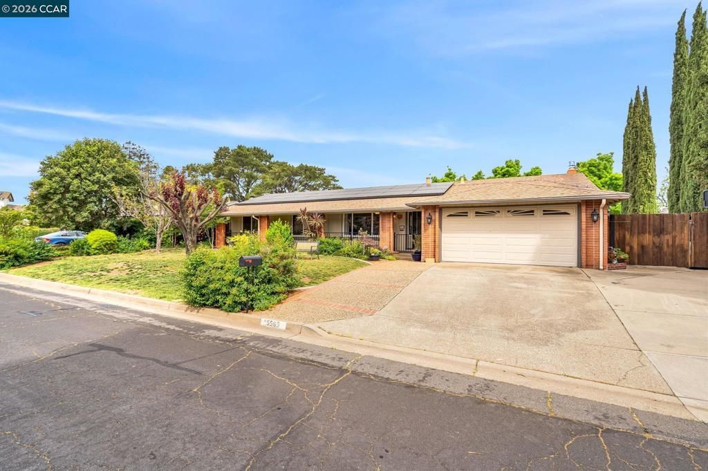 5565 Banff Ct, Concord, CA 94521 Main Photo