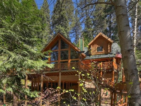 28730 Potomac, Lake Arrowhead, CA 92352