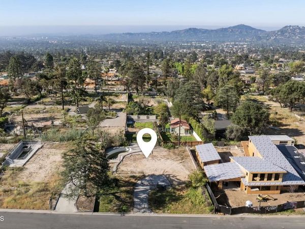 348 Parkman Street, Altadena, CA 91001