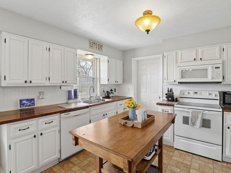 3765 Lisa Lane, Alexandria, KY 41001 Photo 2