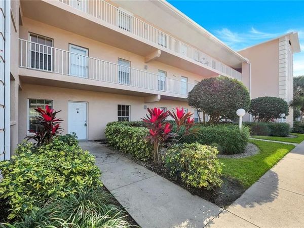 3250 Cypress Glen WAY , Unit 402, NAPLES, FL 34109