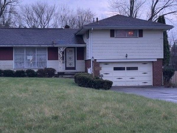 1773 Old Forge Road, Niles, OH 44446