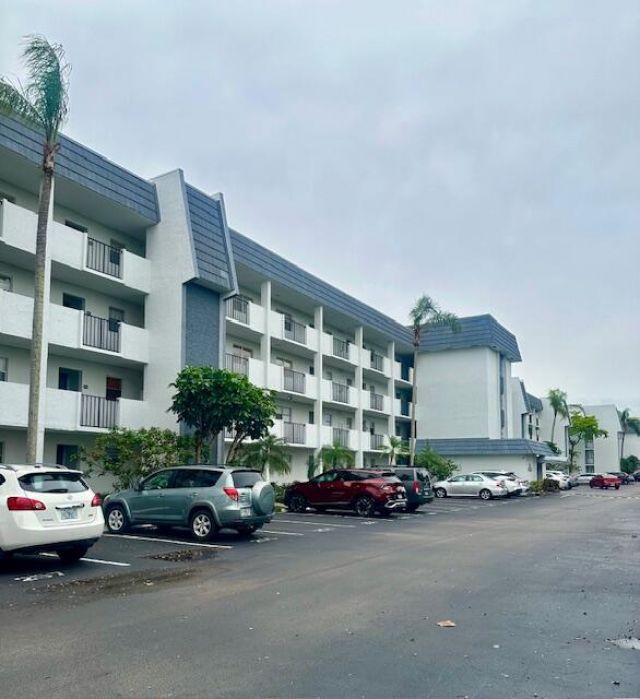 6080 NW 44th Street, Unit 205, Lauderhill, FL 33319 Photo