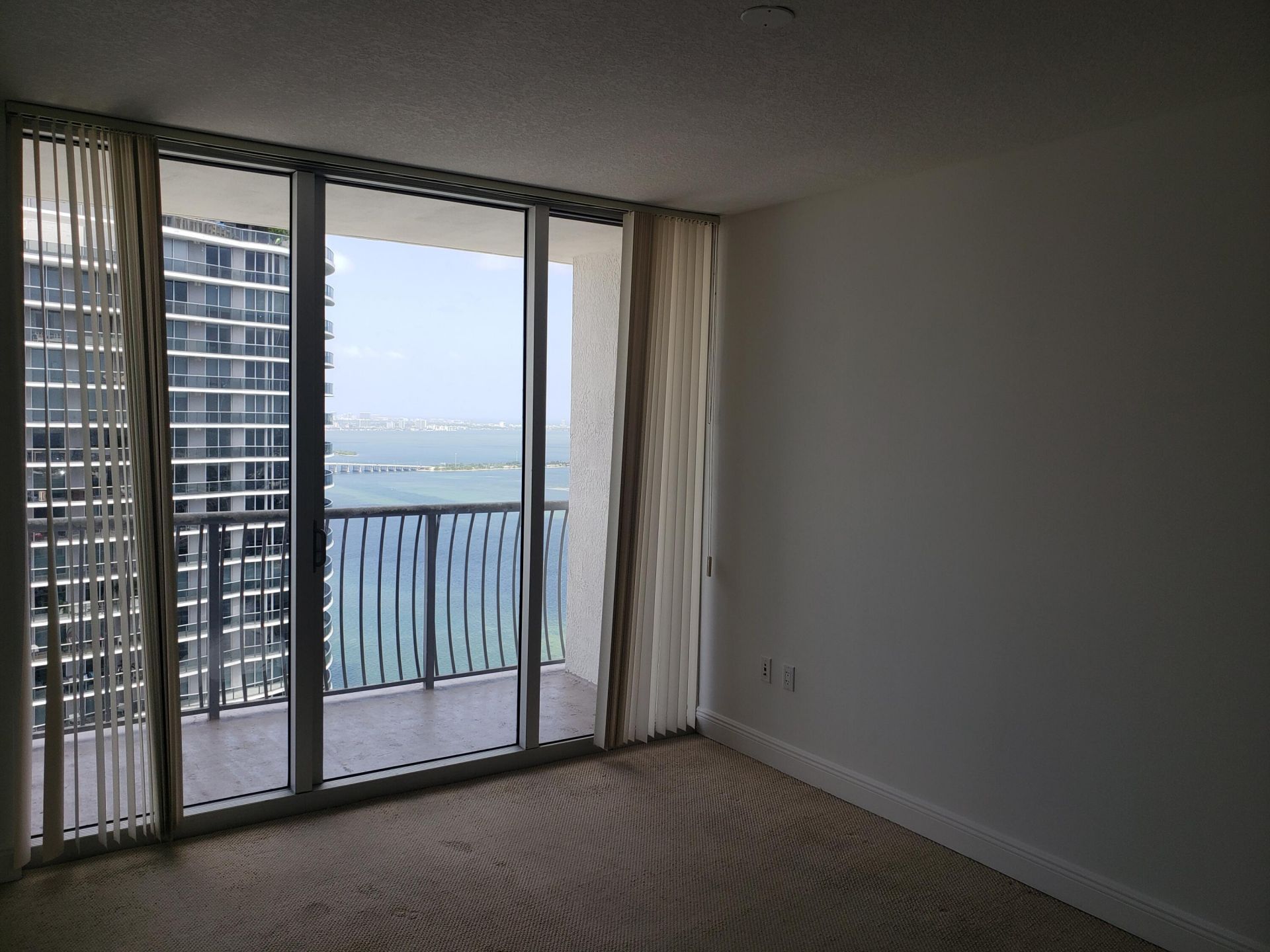1750 N Bayshore Drive, Unit 5205, Miami, FL 33132 Photo