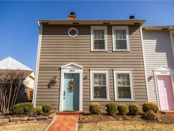 1360 E Masonic Drive, Fayetteville, AR 72703