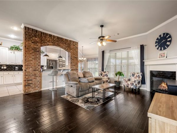 202 W Hayden Boulevard , Rogers, AR 72756