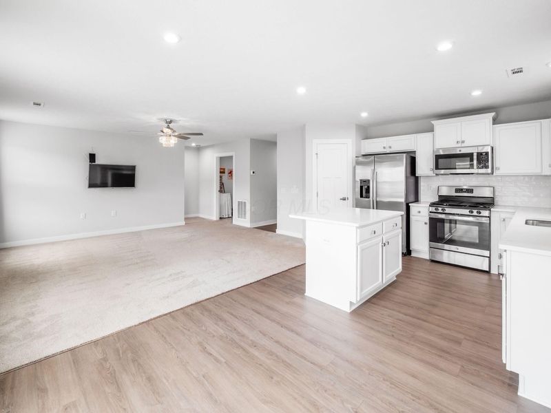 2393 McClouds Square , Marysville, OH 43040 Photo 12