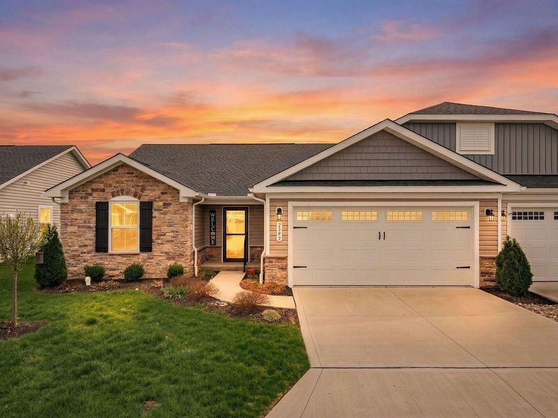 2393 McClouds Square , Marysville, OH 43040 Photo 2