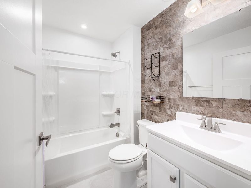 2393 McClouds Square , Marysville, OH 43040 Photo 30