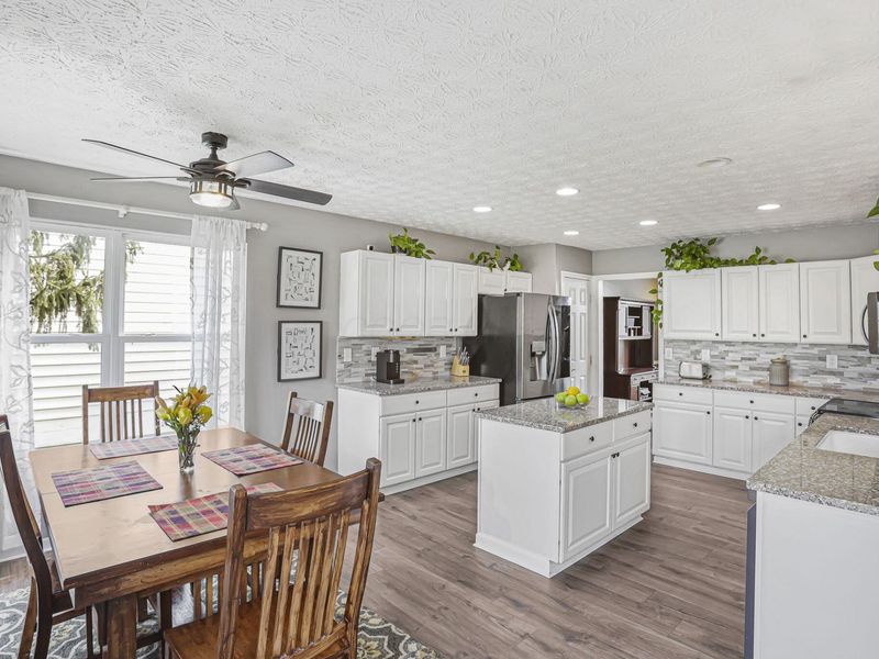 7707 Glenmore Drive , Powell, OH 43065 Photo 11