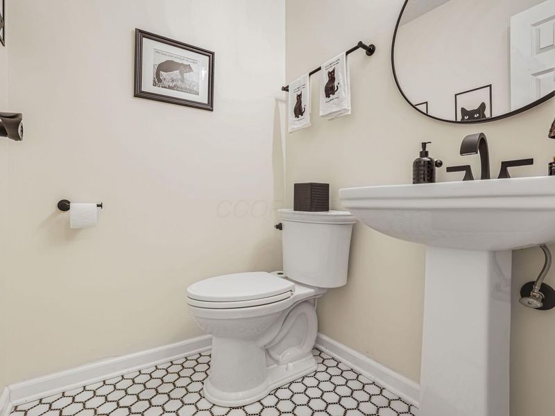 7707 Glenmore Drive , Powell, OH 43065 Photo 14