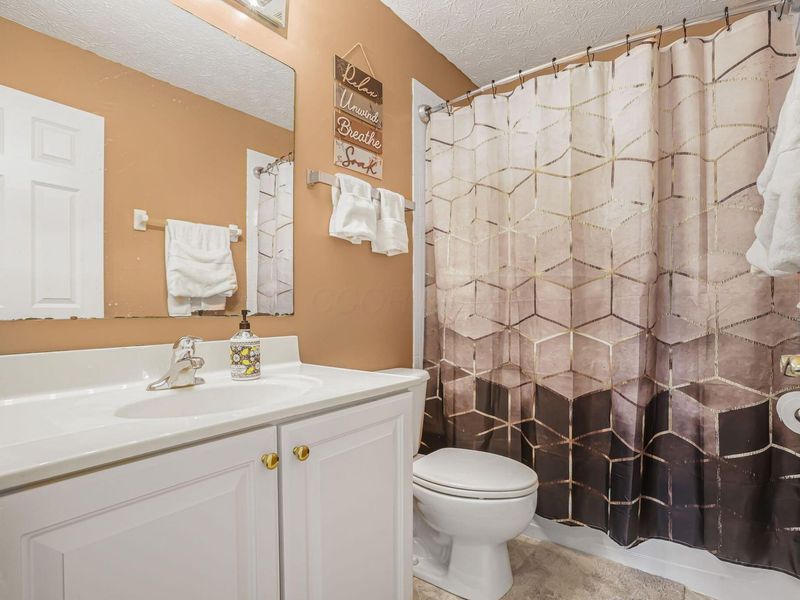 7707 Glenmore Drive , Powell, OH 43065 Photo 24