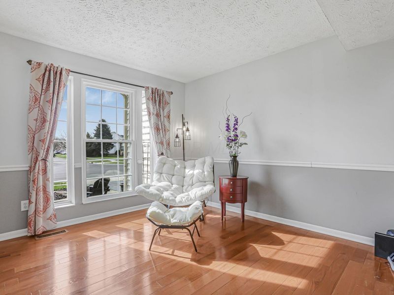 7707 Glenmore Drive , Powell, OH 43065 Photo 6