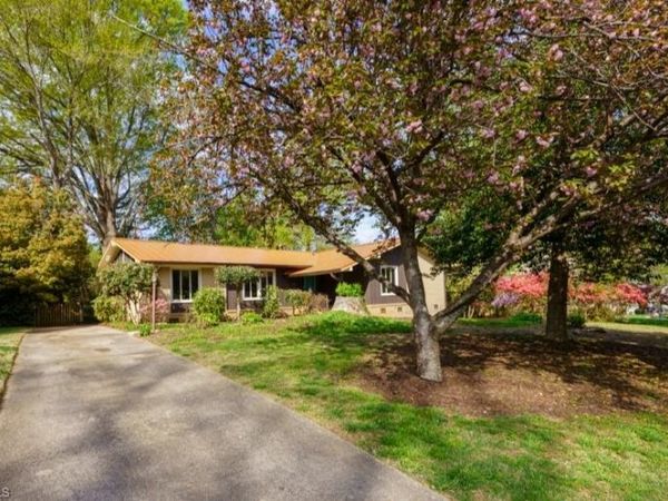 5205 Bennington Drive, Greensboro, NC 27410