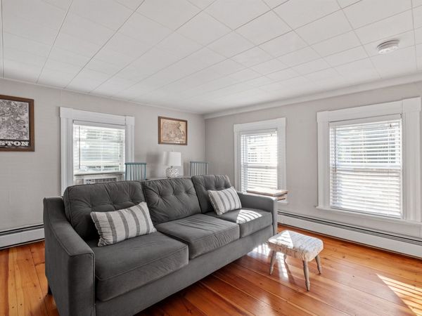 21B Portsmouth Avenue, Exeter, NH 03833