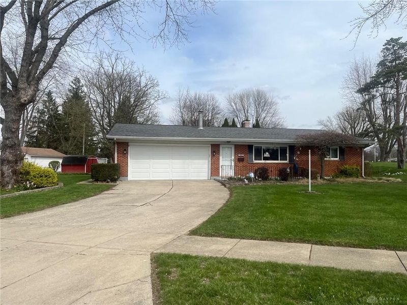 3920 Pobst Drive, Kettering, OH 45420 Photo 1