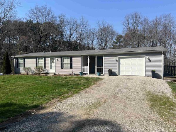 3985 W 1100 S Road, Huntingburg, IN 47542