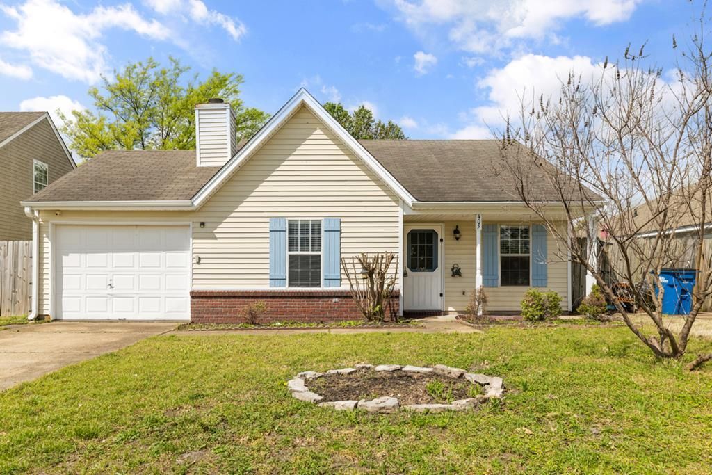 405 Oak Creek Road West Memphis, AR 72301